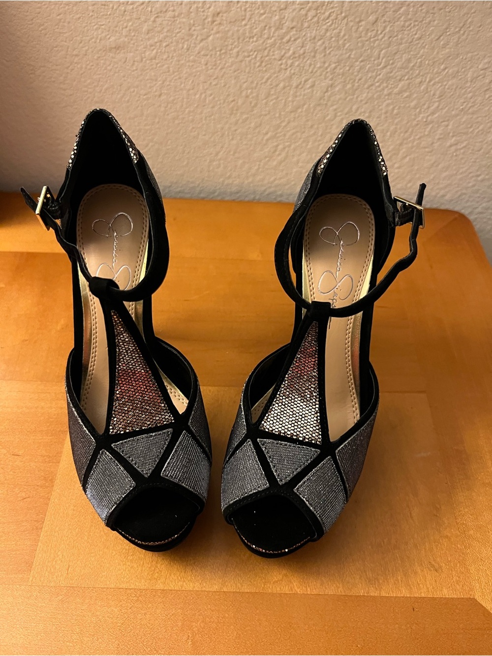 Jessica Simpson Black and Silver Geometric T-Strap Peep Toe Heels